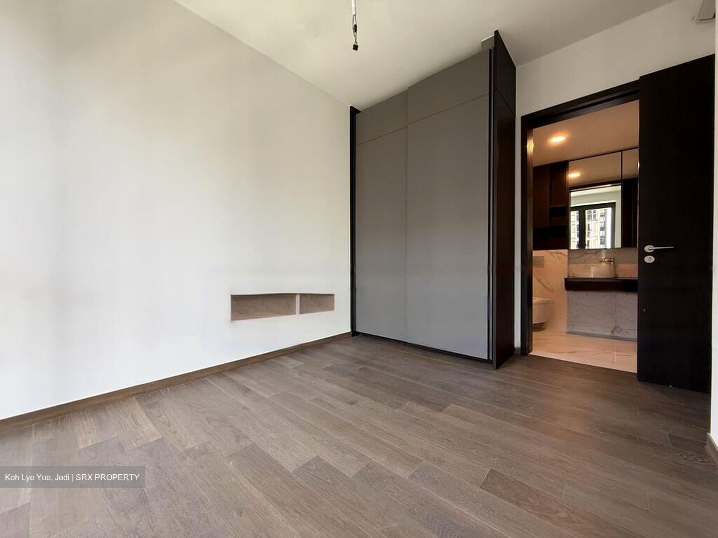 Liv @ Mb (D15), Condominium #561698621